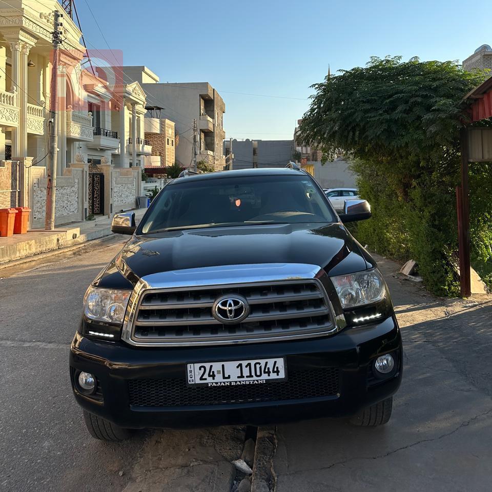 تويوتا سيكويا